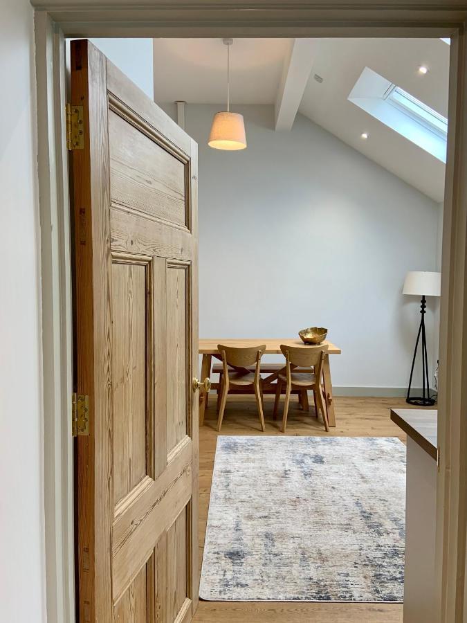19A Brooks Road Lägenhet Street Exteriör bild